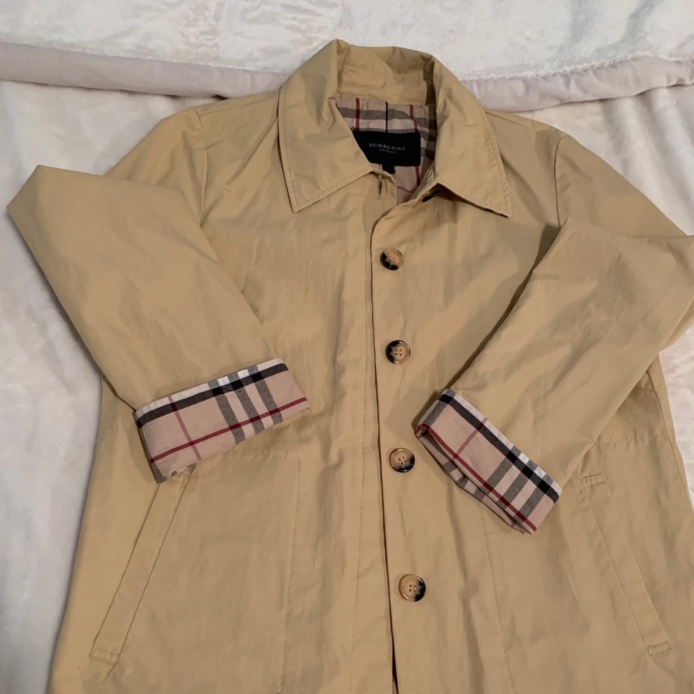 BURBERRY SPRING/FALL SWEATER COAT